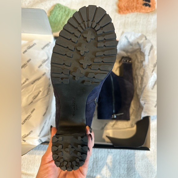 KARL LAGERFELD PARIS LENORE SUEDE BOOT SIZE 8 - Picture 7 of 11